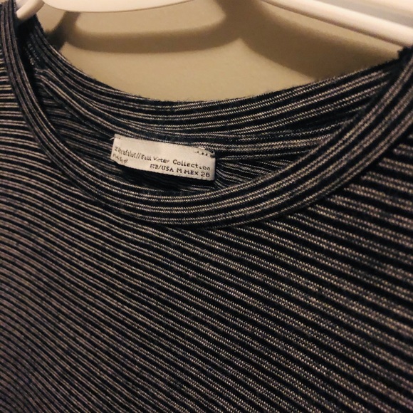 Zara Basic Blue White Striped T Shirt - Picture 1 of 3